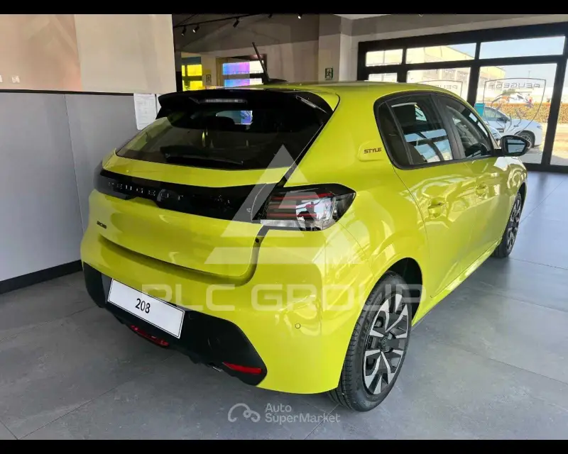 2025 Peugeot 208