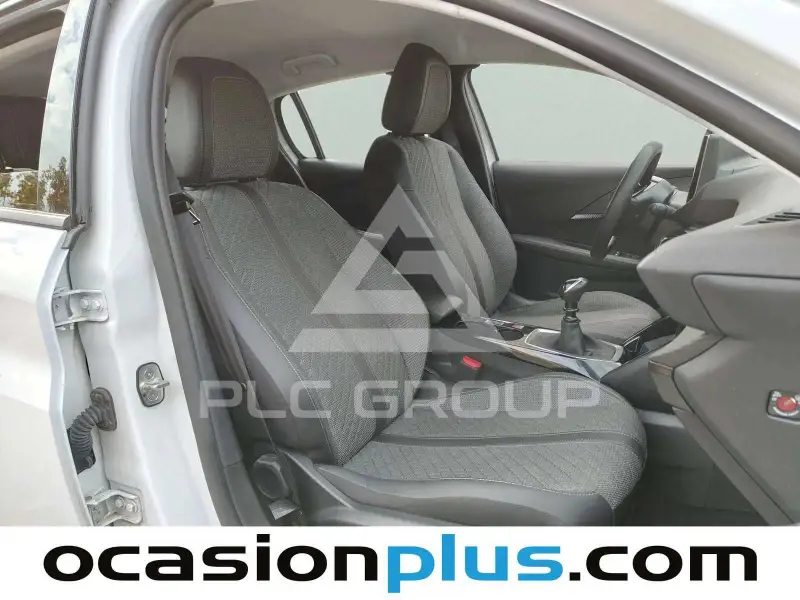 2025 Peugeot 208