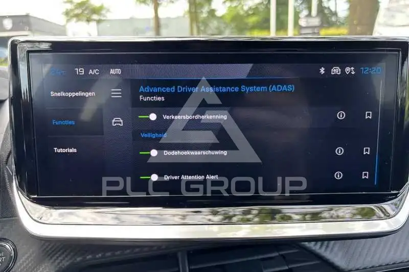 2025 Peugeot 208