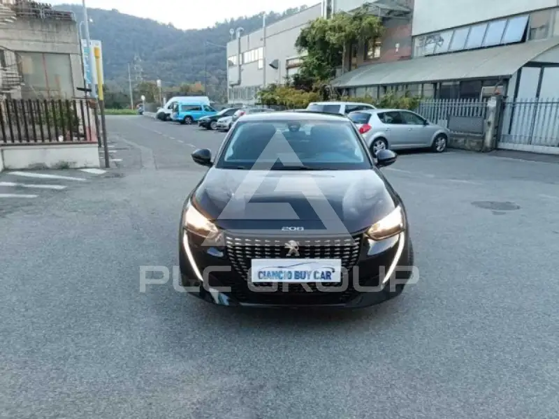 2025 Peugeot 208
