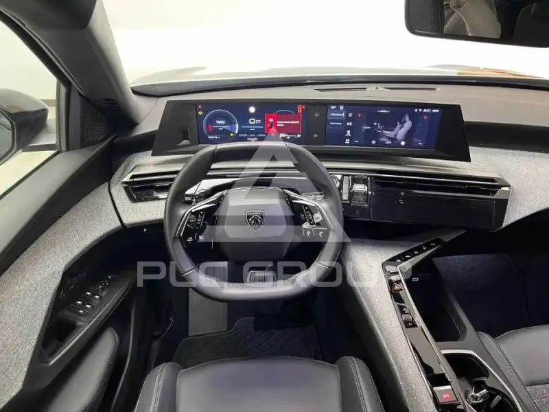 2025 Peugeot 5008