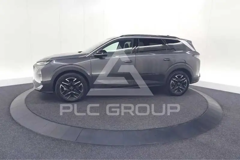 2025 Peugeot 5008
