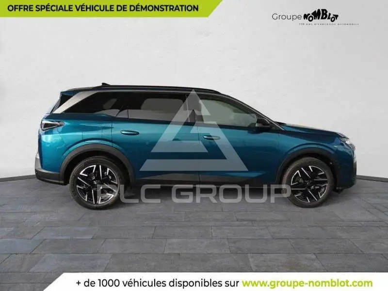 2025 Peugeot 5008