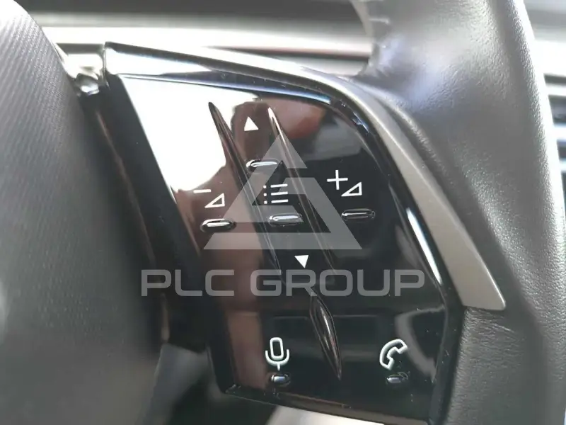 2025 Peugeot 5008
