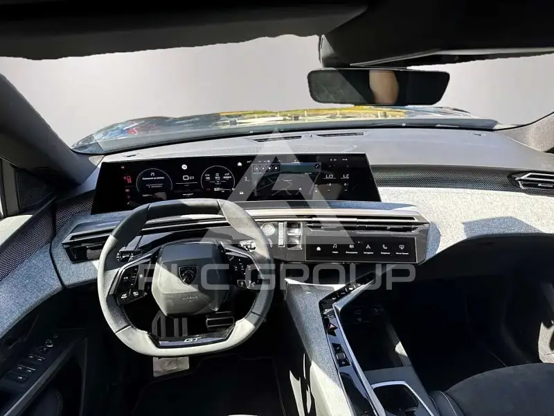 2025 Peugeot 5008
