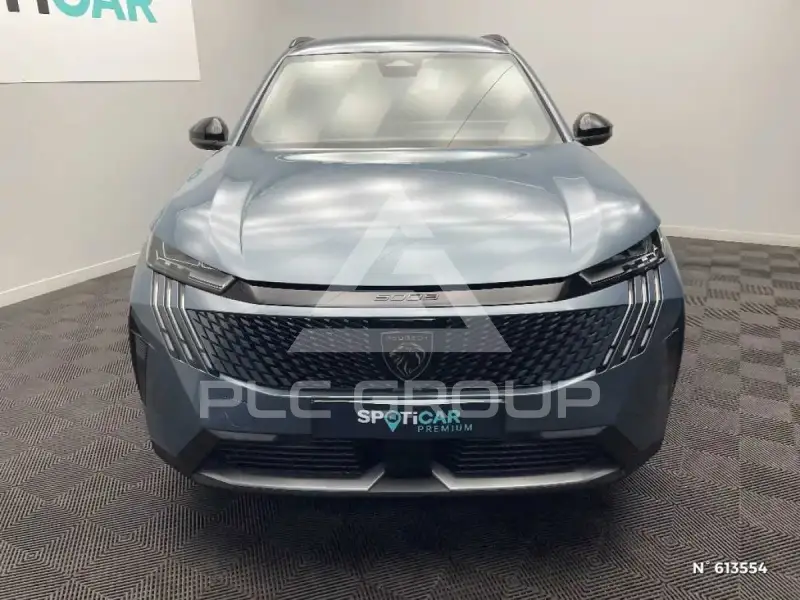2025 Peugeot 5008