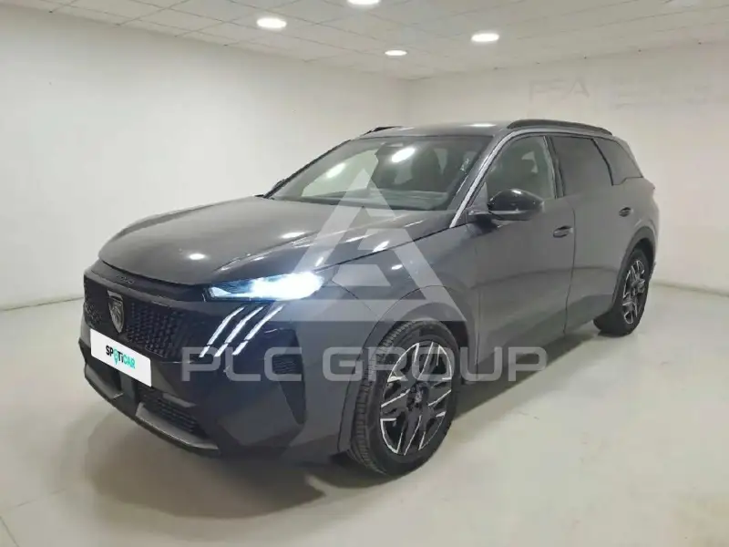 2025 Peugeot 5008