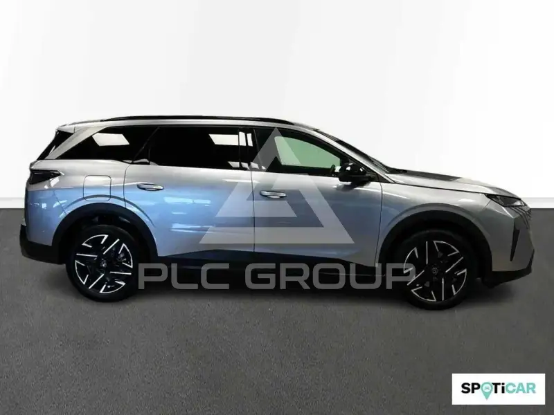 2025 Peugeot 5008