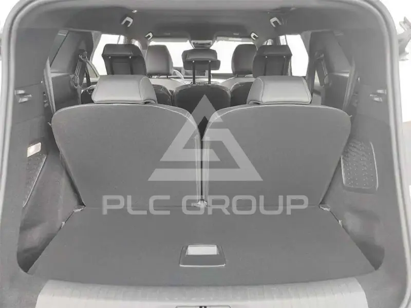 2025 Peugeot 5008