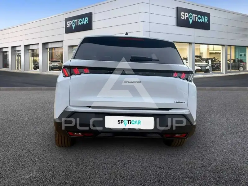 2025 Peugeot 5008