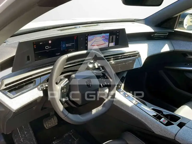 2025 Peugeot 5008