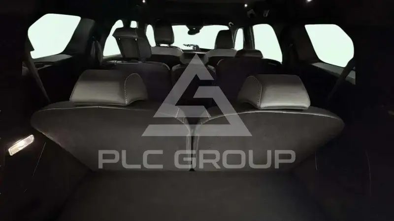 2025 Peugeot 5008
