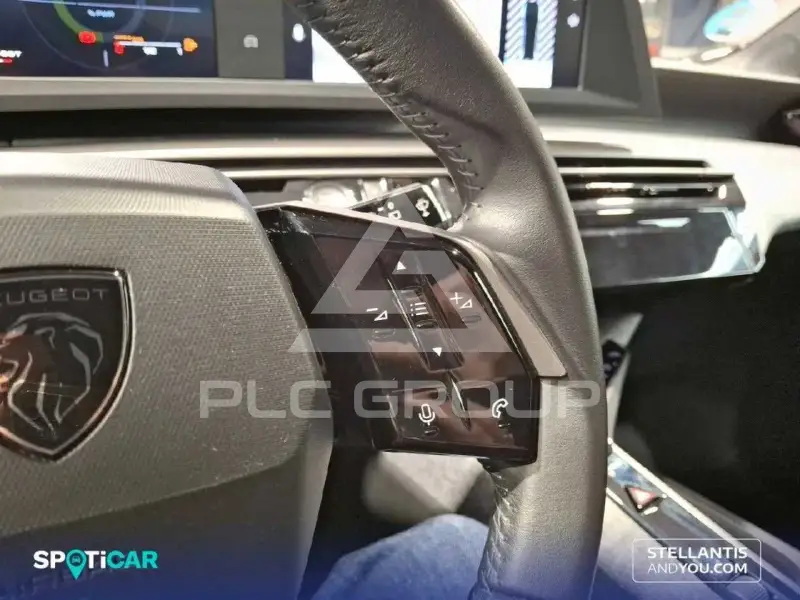 2025 Peugeot 5008