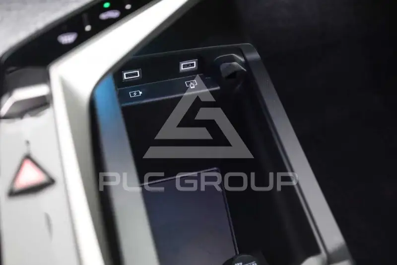 2025 Peugeot 5008