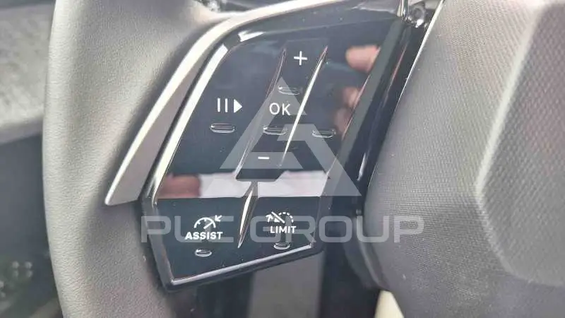 2025 Peugeot 5008