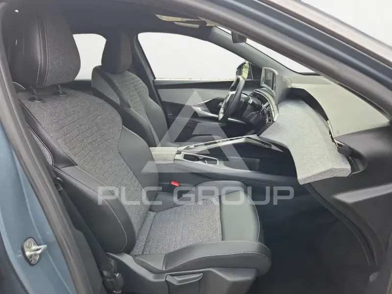 2025 Peugeot 5008