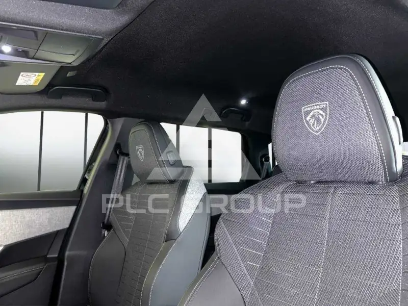 2025 Peugeot 5008