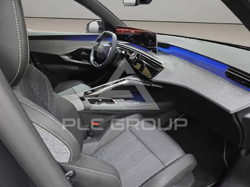 2025 Peugeot 5008
