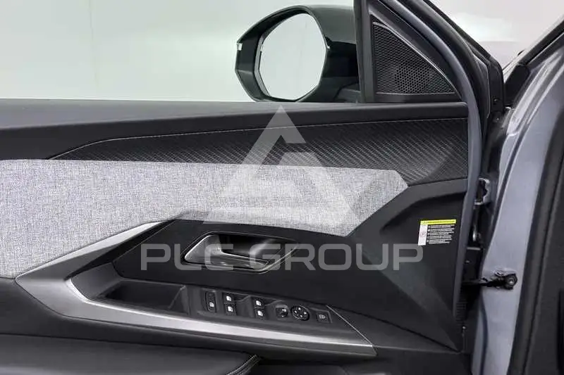 2025 Peugeot 5008