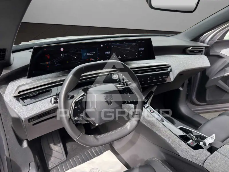 2025 Peugeot 5008
