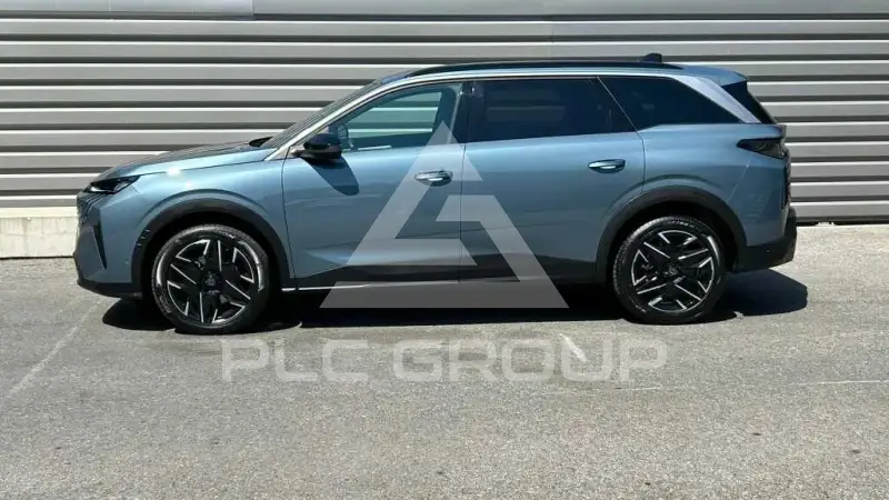 2025 Peugeot 5008