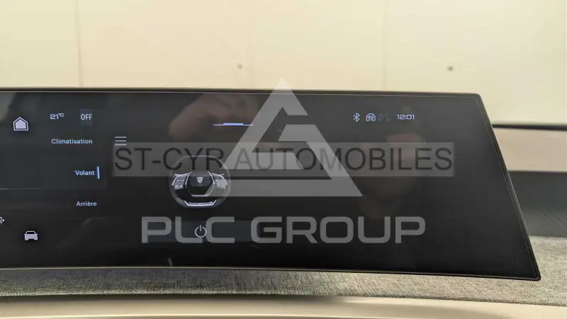 2025 Peugeot 5008
