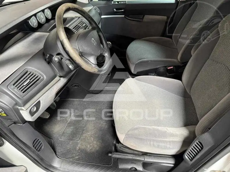 2025 Peugeot 807