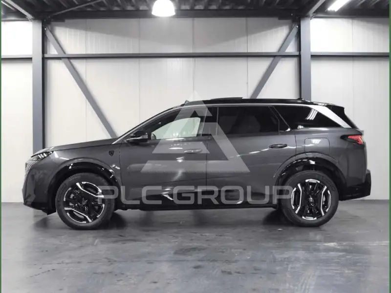 2025 Peugeot 5008