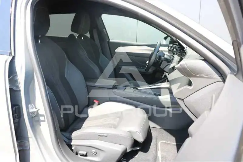 2025 Peugeot 408
