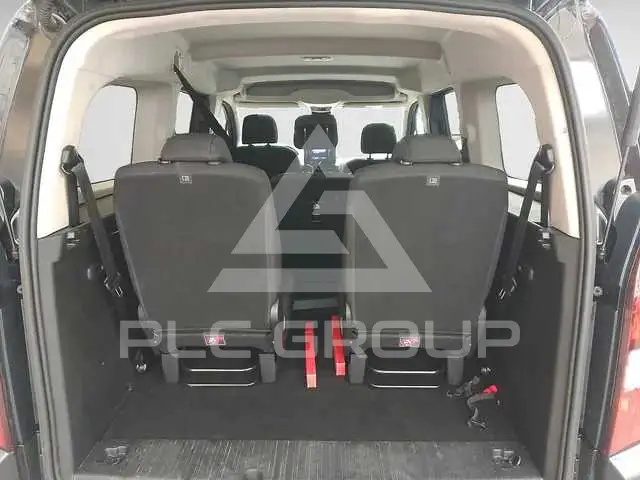 2025 Peugeot Rifter
