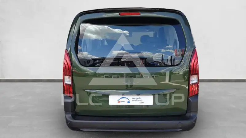 2025 Peugeot Rifter