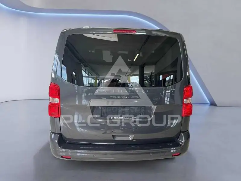 2025 Peugeot Traveller