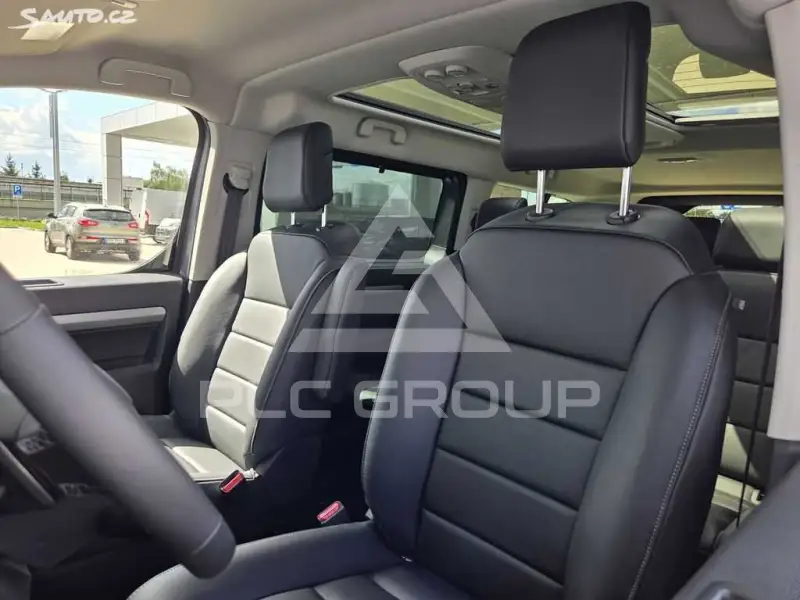 2025 Peugeot Traveller