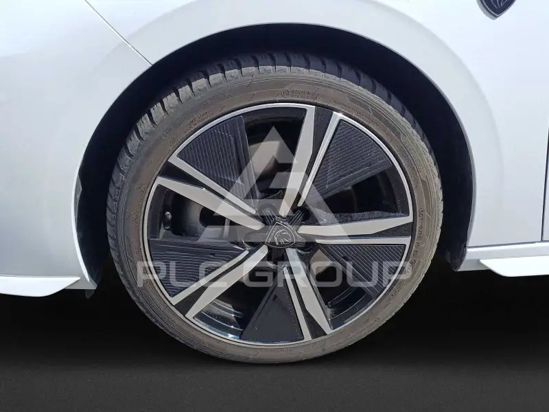 2025 Peugeot 308