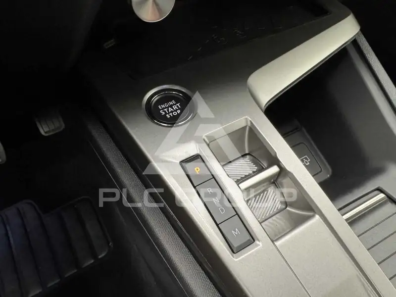 2025 Peugeot 308
