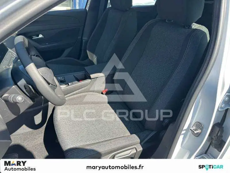 2025 Peugeot 308