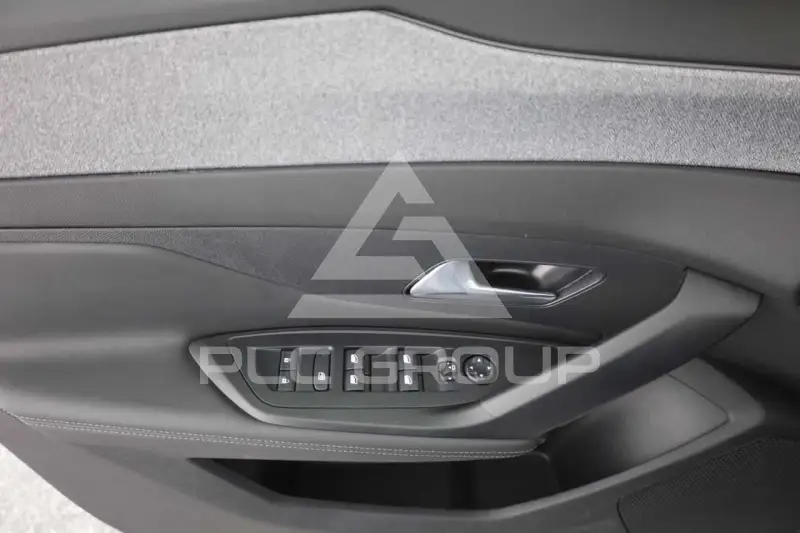 2025 Peugeot 308