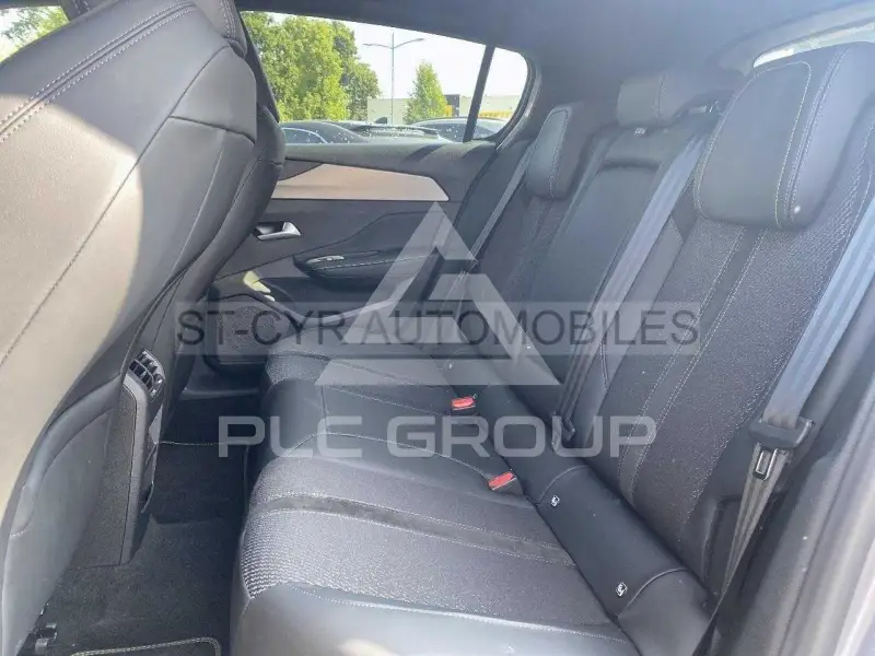 2025 Peugeot 308