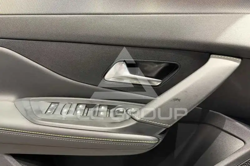 2025 Peugeot 308