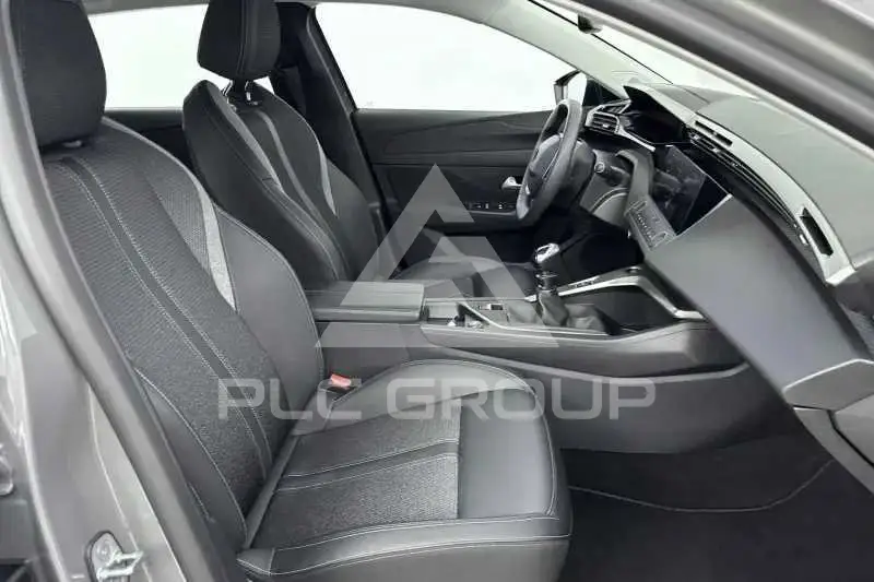 2025 Peugeot 308