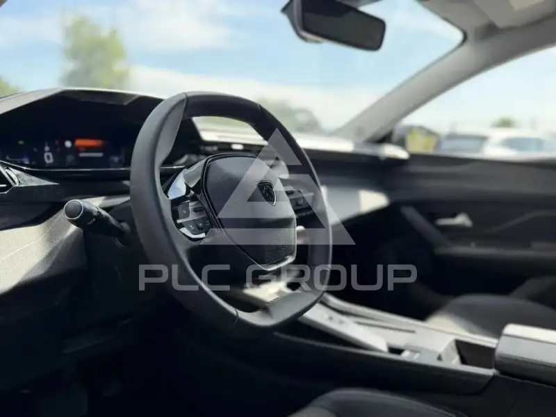 2025 Peugeot 308