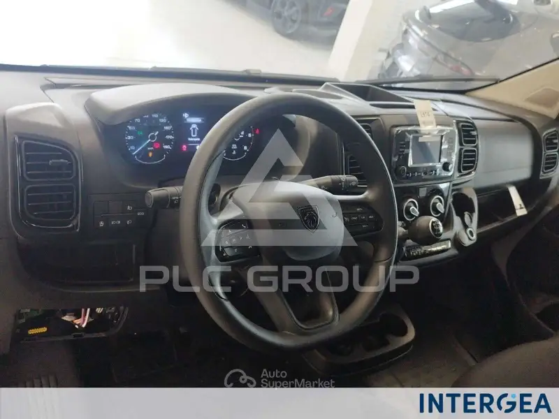 2025 Peugeot Boxer