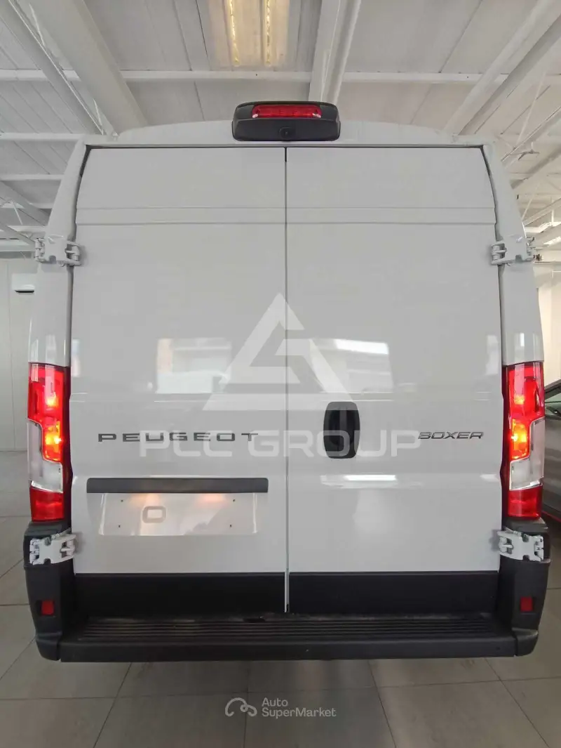 2025 Peugeot Boxer