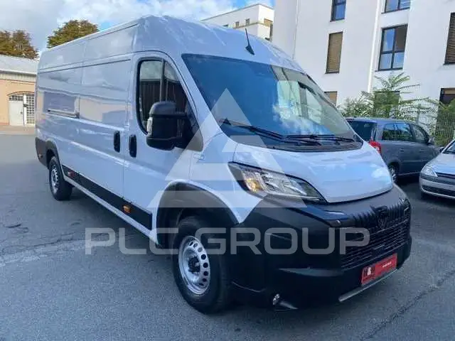 2025 Peugeot Boxer