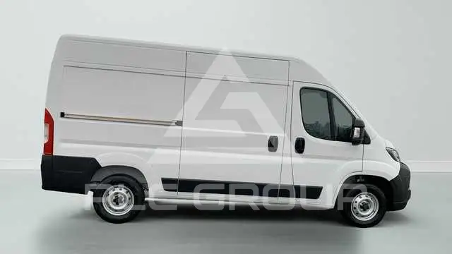 2025 Peugeot Boxer