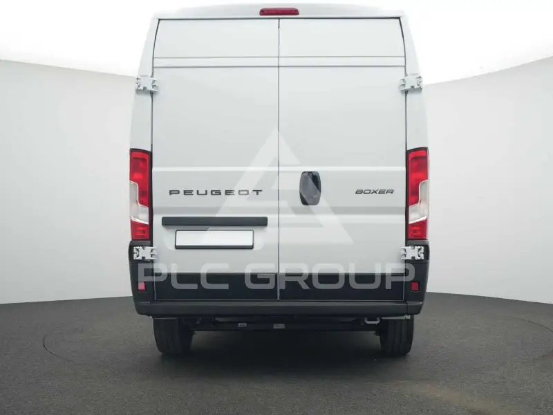 2025 Peugeot Boxer