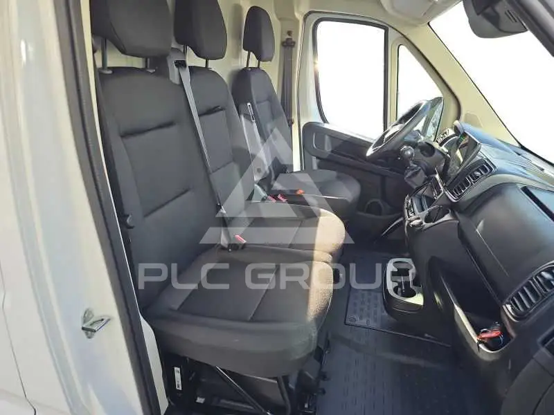 2025 Peugeot Boxer