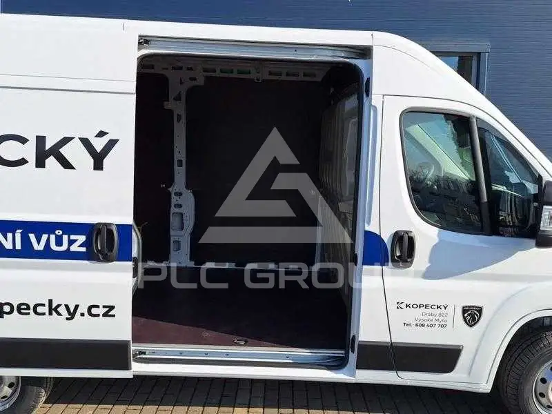 2025 Peugeot Boxer