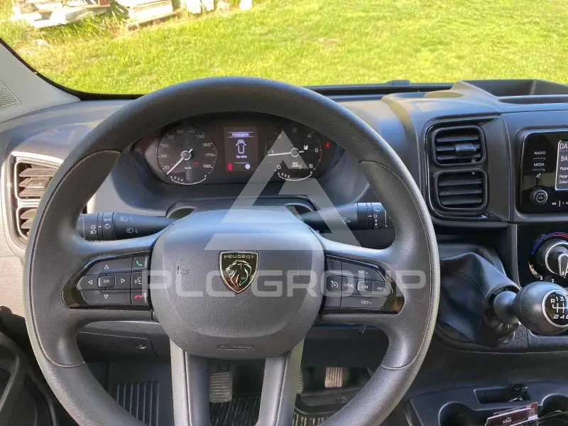 2025 Peugeot Boxer