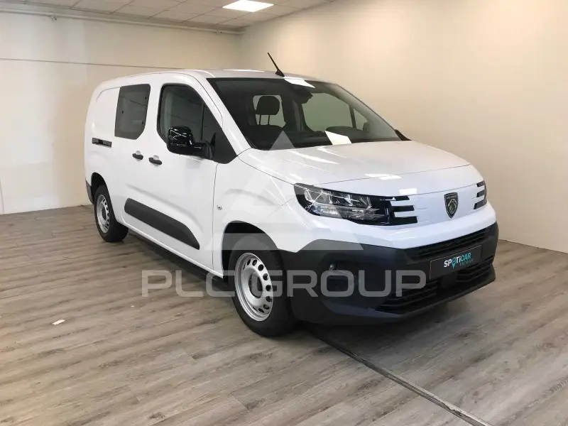 2025 Peugeot Partner